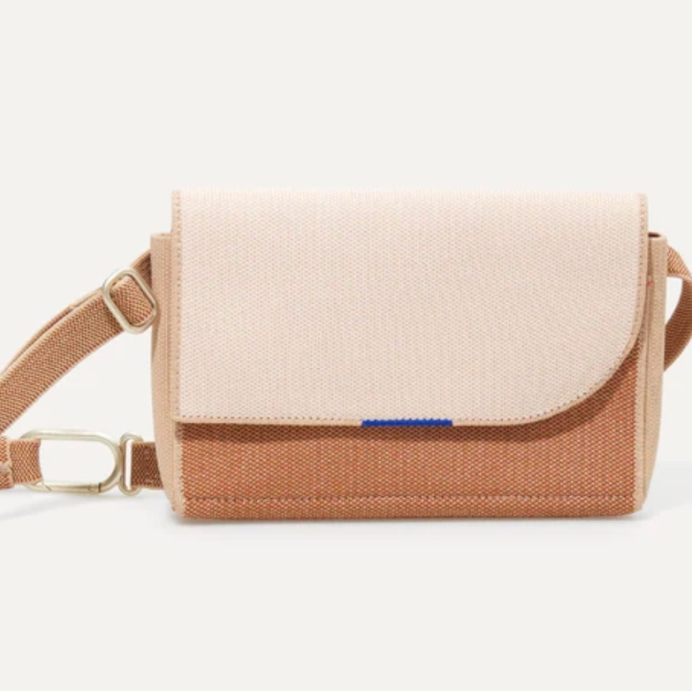 NWT Rothy’s Belt Bag in Biscotti Brown
